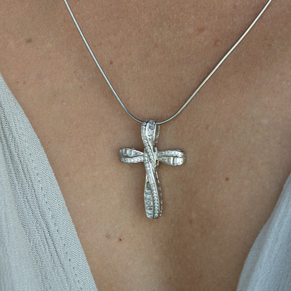 Infinity Cross™ 18K White Gold Pendant