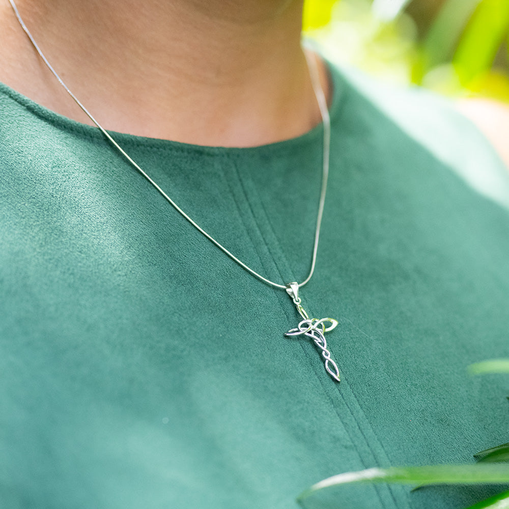 Celtic Heart™ 18K White Gold Cross Pendant