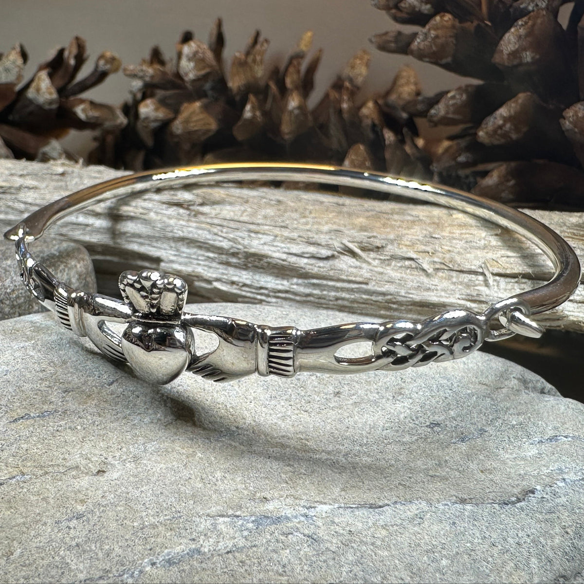 Pure Romance Irish Claddagh Bracelet
