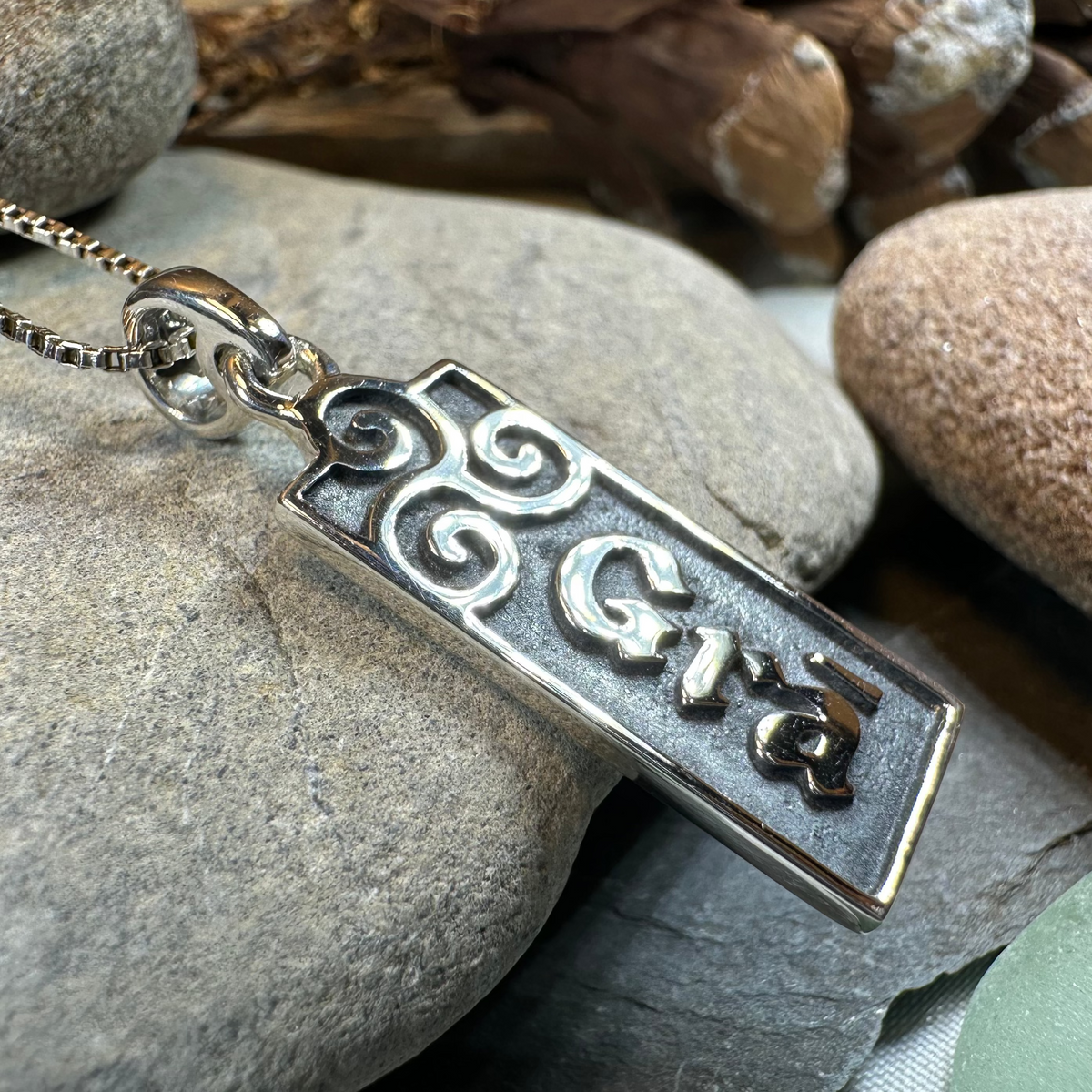 Irish Gaelic Love Grá Necklace in Sterling Silver
