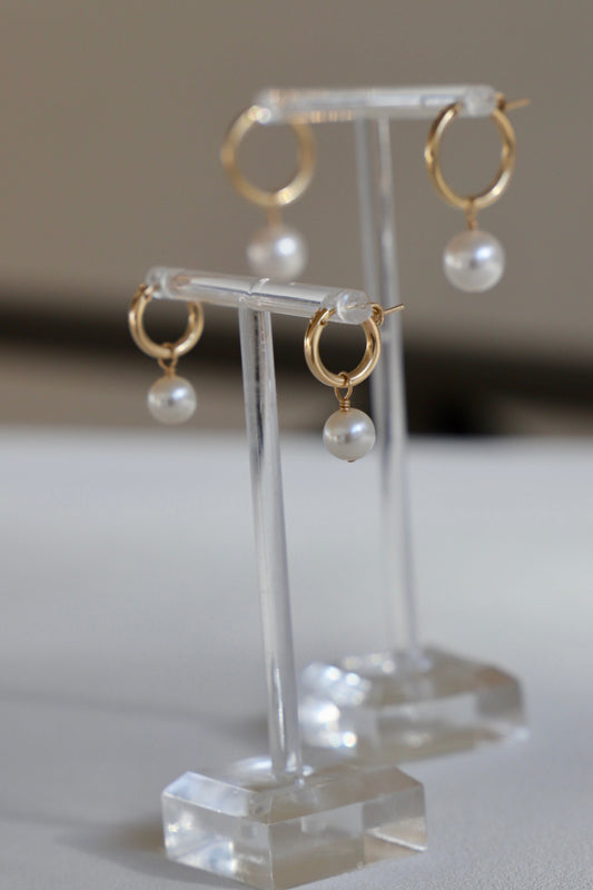 Audrey Pearl Hoop Earrings - Gold Filled