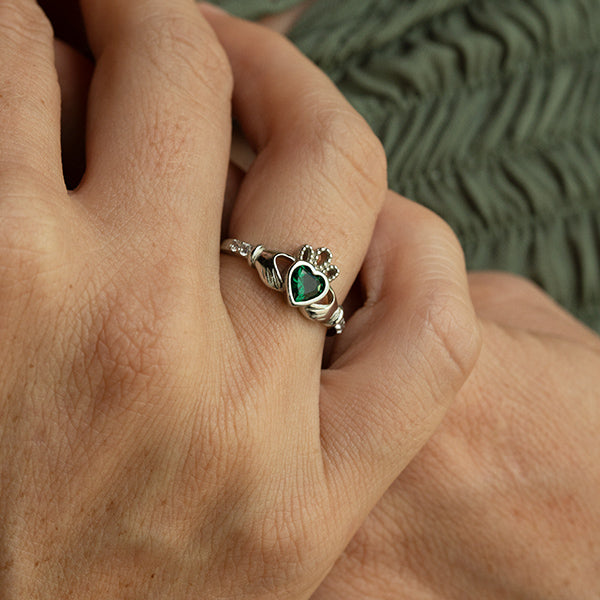 Classic Claddagh™ Ring