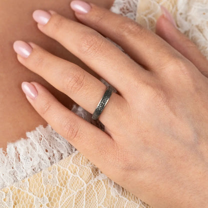 The Fiona - Titanium Ring / Celtic Wedding Ring