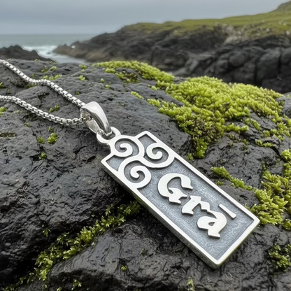 Irish Gaelic Love Grá Necklace in Sterling Silver