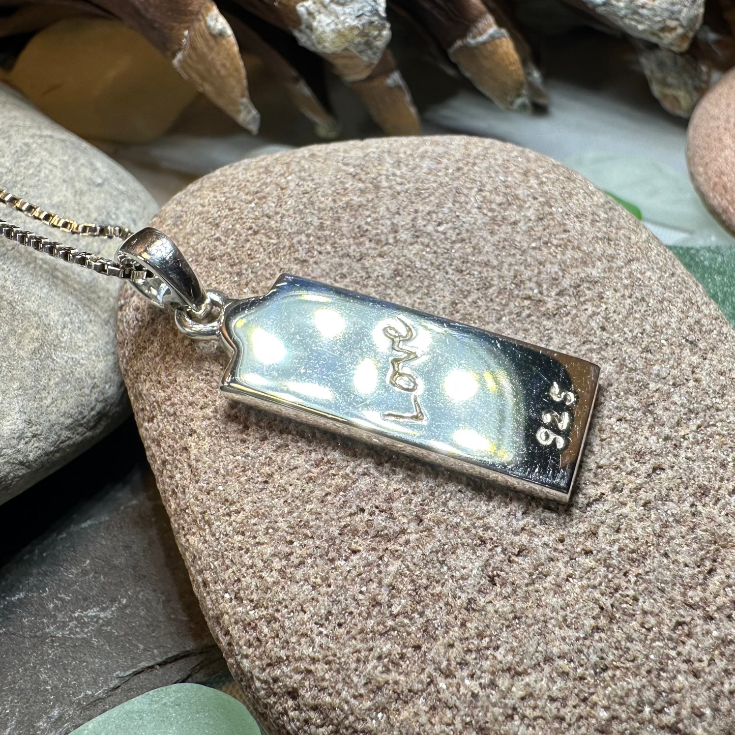 Irish Gaelic Love Grá Necklace in Sterling Silver