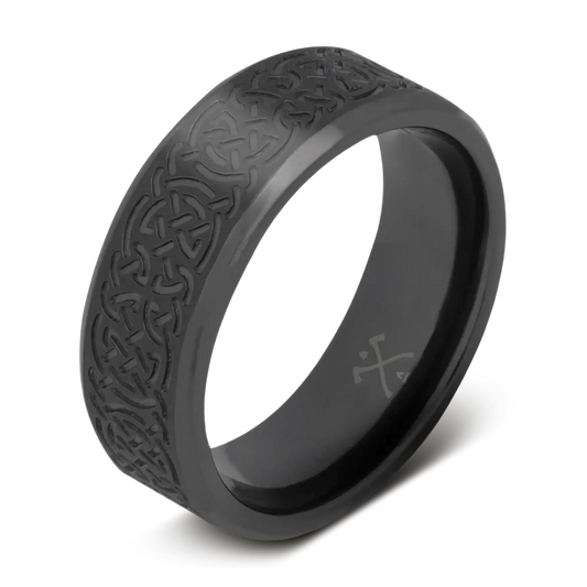 The Doire - Men's Ring / Wedding Band - Charcoal Gray Zirconium with Celtic Knotwork