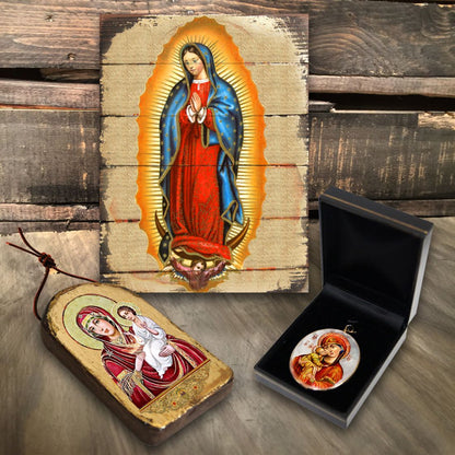 Jesus Silver Plated Necklace, Gold-Plated Wooden Cabochon