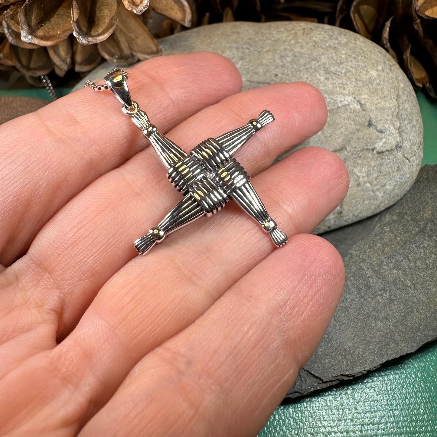 Glan (Pure) Large Saint Brigid's Cross Necklace