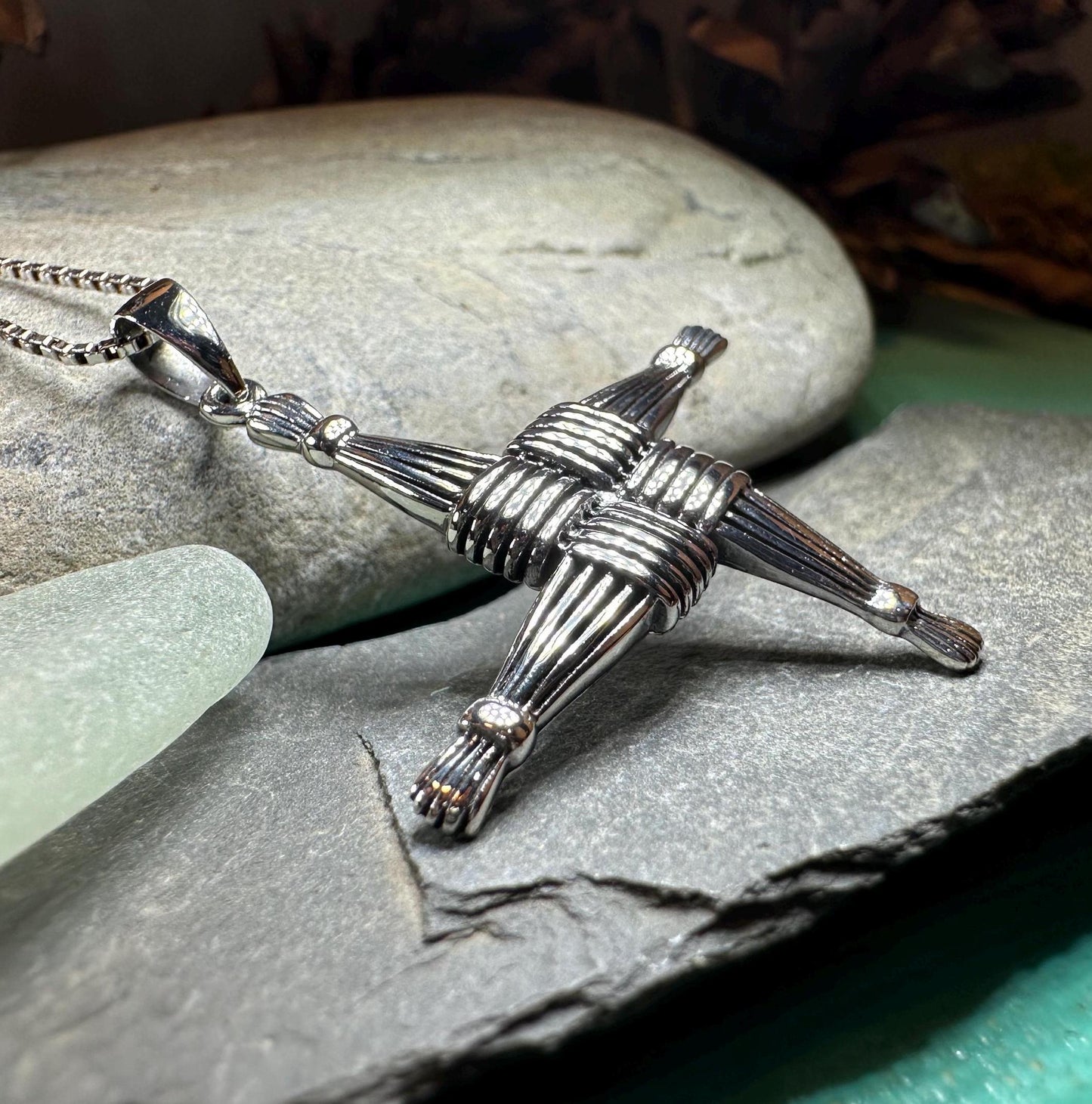 Glan (Pure) Large Saint Brigid's Cross Necklace