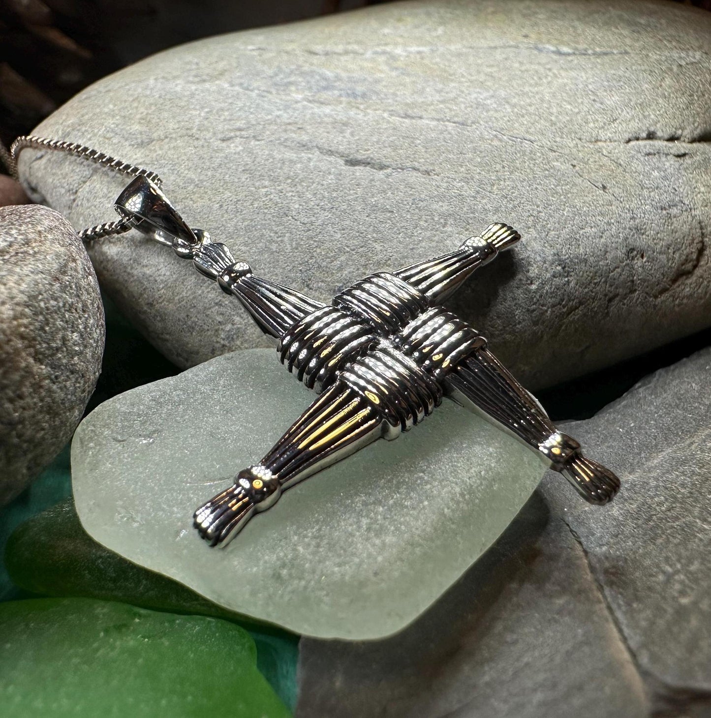 Glan (Pure) Large Saint Brigid's Cross Necklace