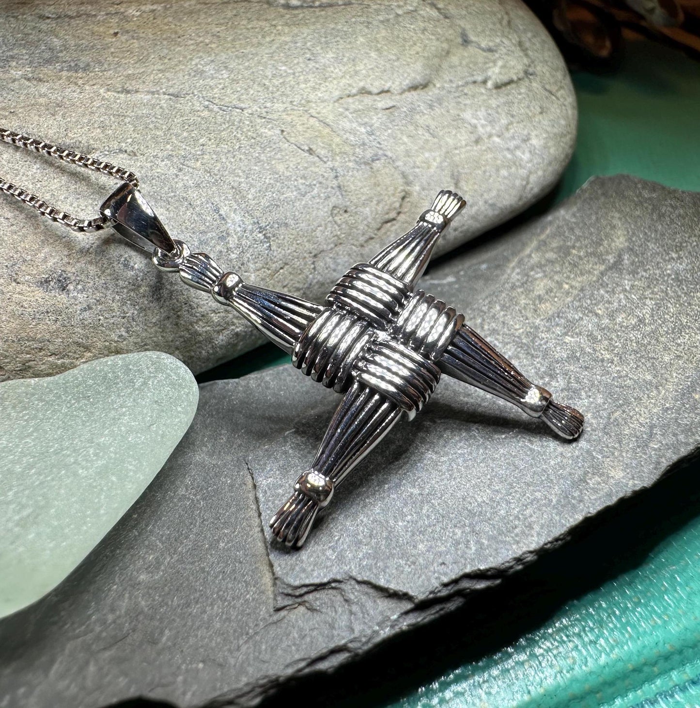 Glan (Pure) Large Saint Brigid's Cross Necklace