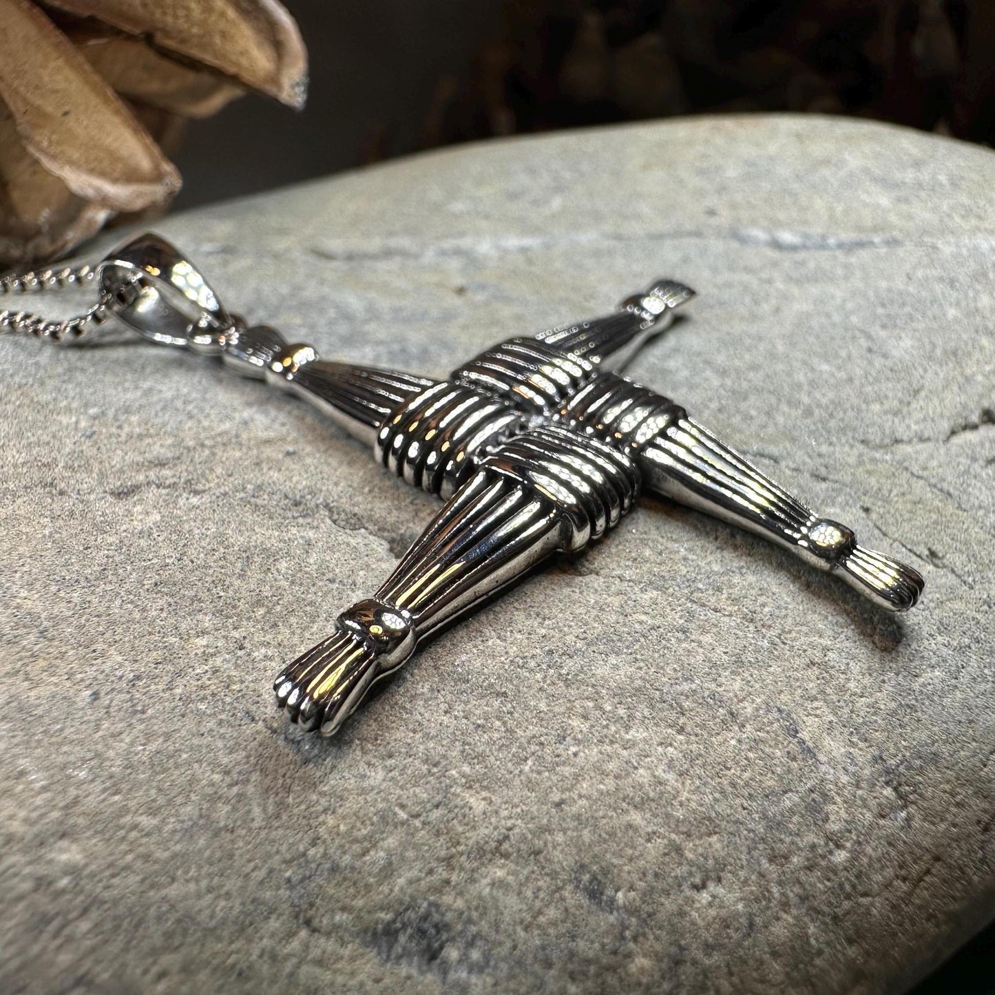 Glan (Pure) Large Saint Brigid's Cross Necklace
