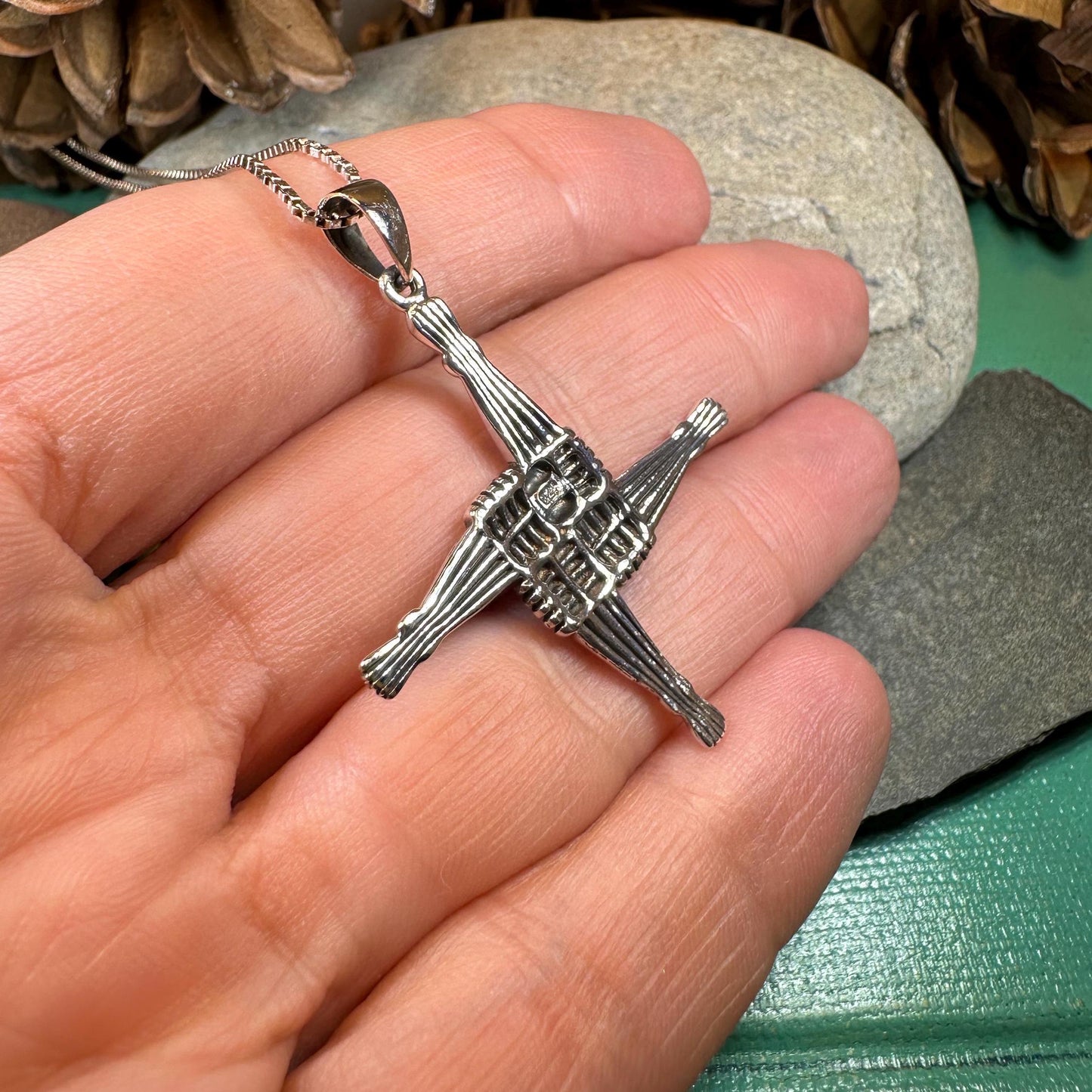 Glan (Pure) Large Saint Brigid's Cross Necklace